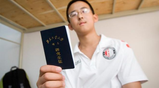 独行侠交易东契奇,NBA史上最惨“冤大头”出炉,湖人笑麻了